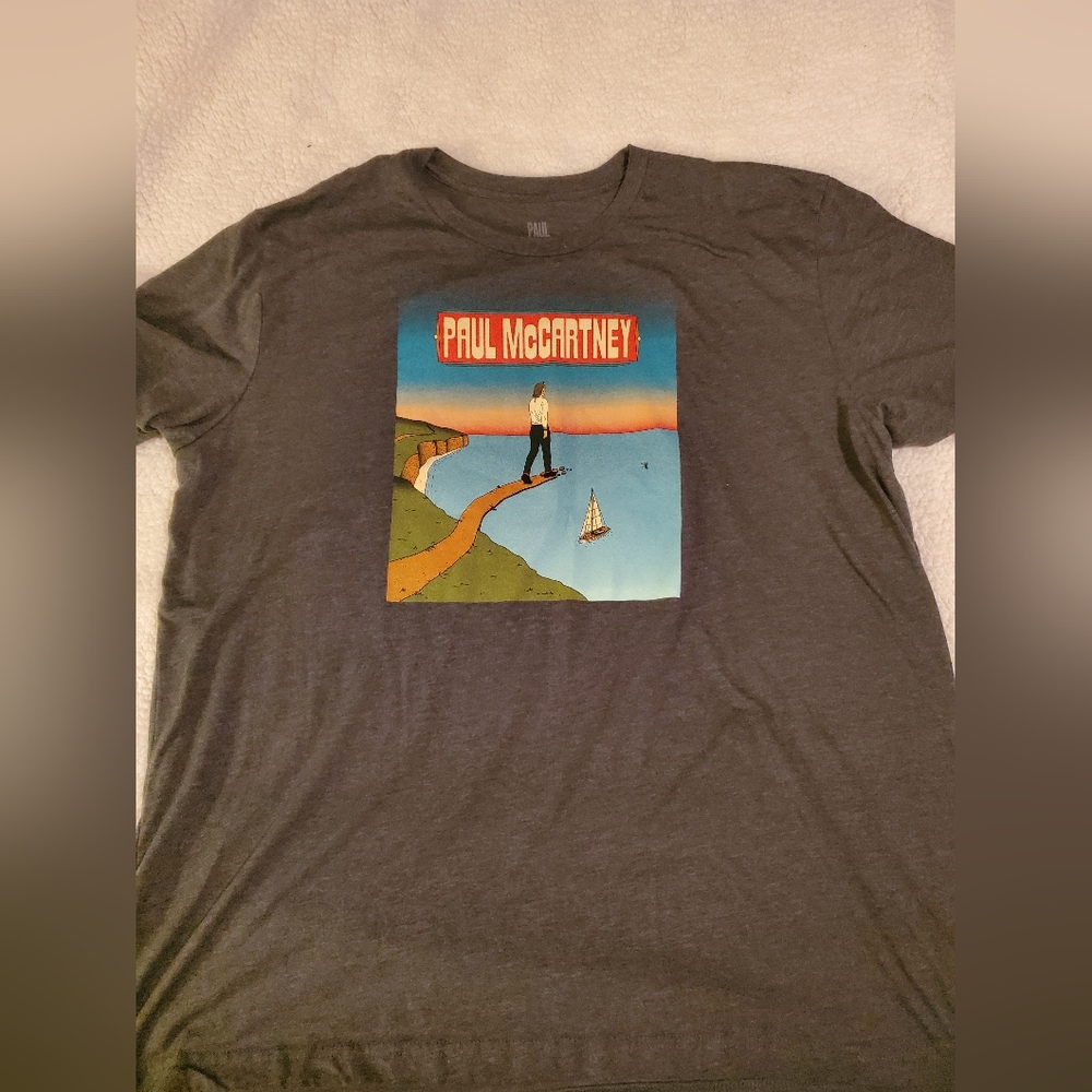 Paul McCartney 2022 size 3xl concert Tshirt. Heather Gray